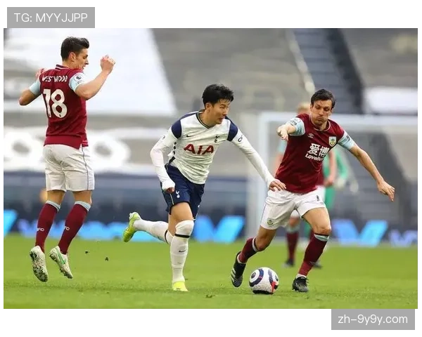 全场比赛结束,克莱蒙0-0闷平洛里昂,保级关键战互交白卷 全场比赛结束,克莱蒙0-0闷平洛里昂,保级关键战互交白卷